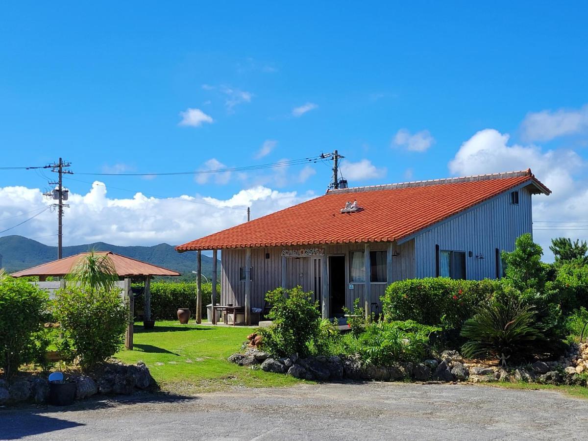 Pension Snadun Ginoza Exterior photo